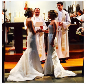 Justin Timberlake performs “Señorita" at lesbian wedding and proves that #LoveWins
